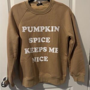NWT Gilli Tan Crewneck Sweatshirt XS Pumpkin Love
